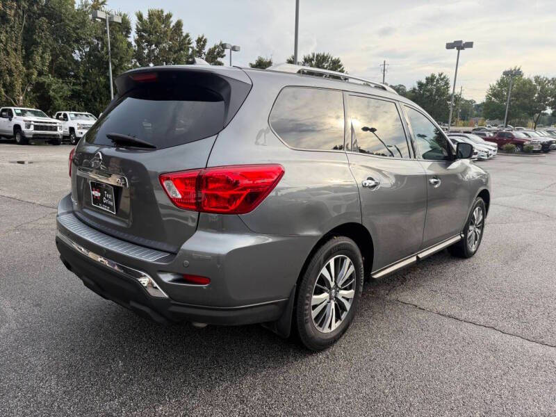 2020 Nissan Pathfinder S