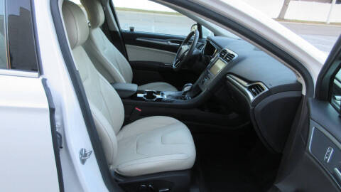 2014 Ford Fusion Hybrid Titanium