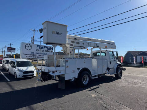 2015 Freightliner M2 106