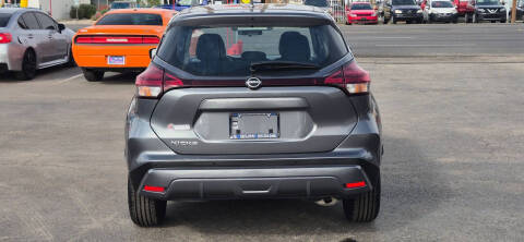 2023 Nissan Kicks S