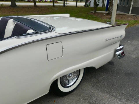 1957 Ford Fairlane
