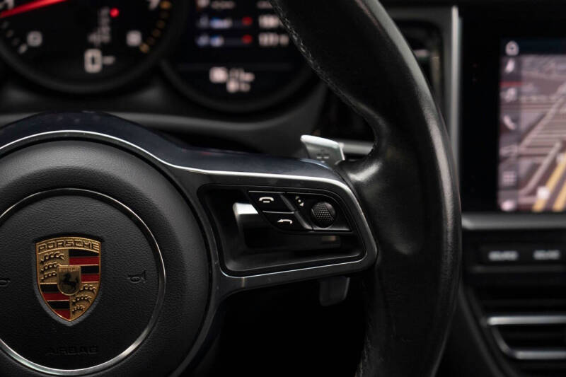 2020 Porsche Macan