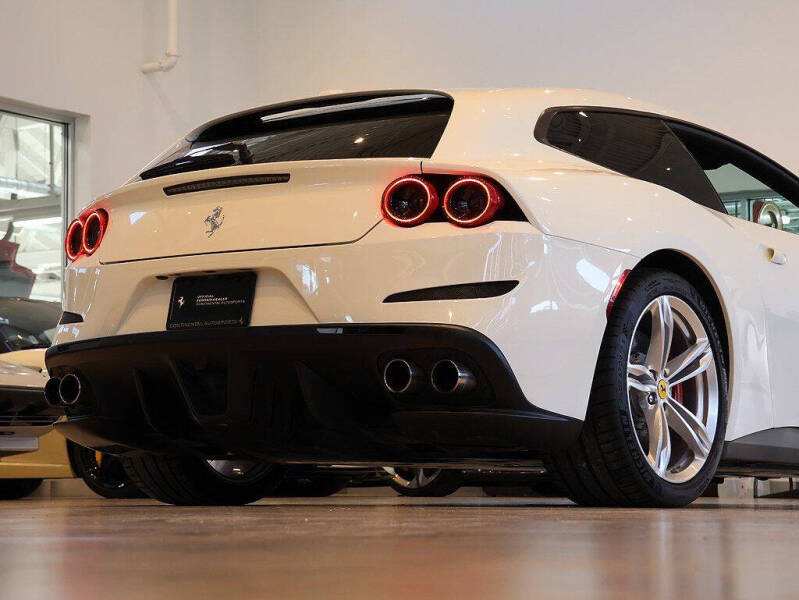 2018 Ferrari GTC4Lusso