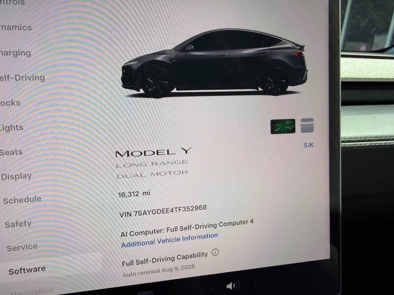 2026 Tesla Model Y Premium
