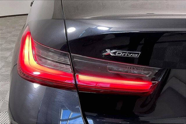 2023 BMW 3 Series 330e xDrive