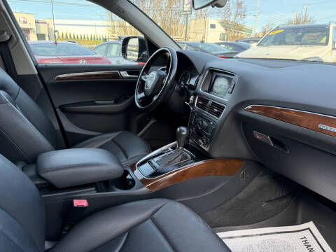 2012 Audi Q5 2.0T quattro Premium