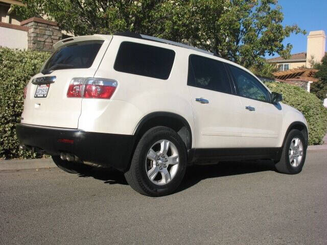 2011 GMC Acadia SLE
