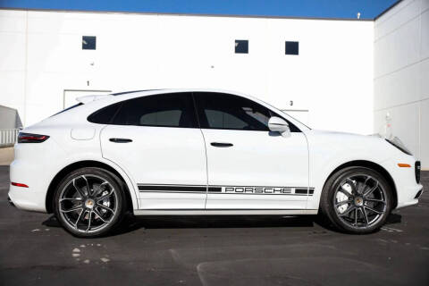 2020 Porsche Cayenne Turbo Coupe