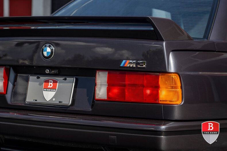 1989 BMW M3