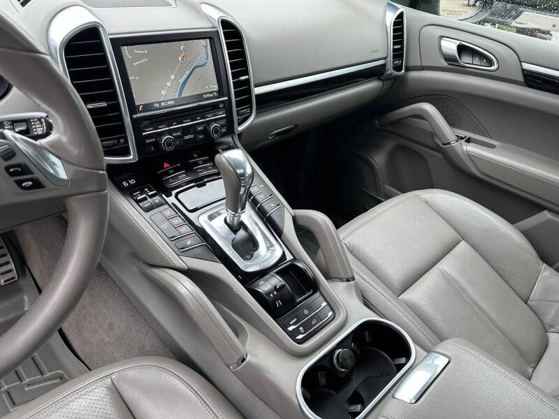 2013 Porsche Cayenne S