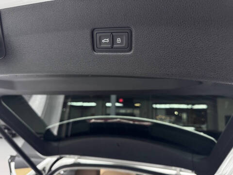 2020 Audi Q8 quattro Prestige 55 TFSI