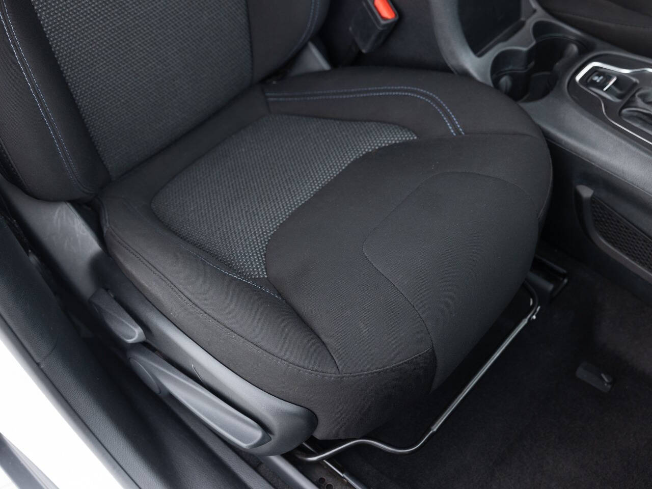 Used Car 2020 Jeep Cherokee  Latitude 4x4 4dr Suv For Sale Under $20,000 In Coal City, Illinois