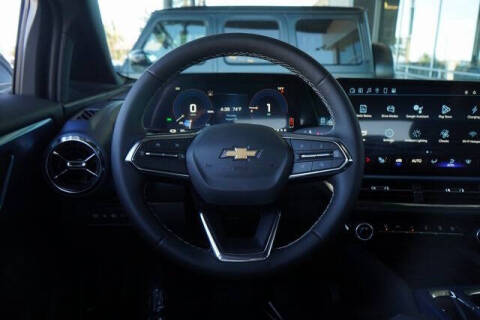 2025 Chevrolet Equinox EV LT 2