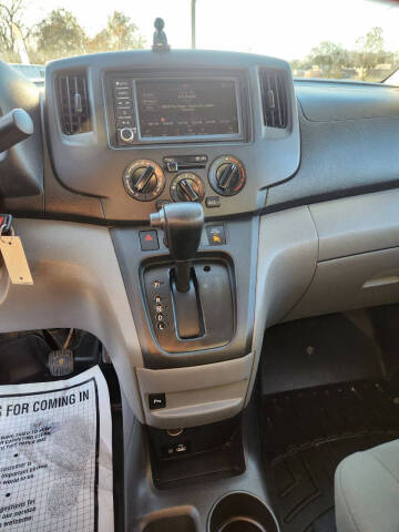 2021 Nissan NV200 SV