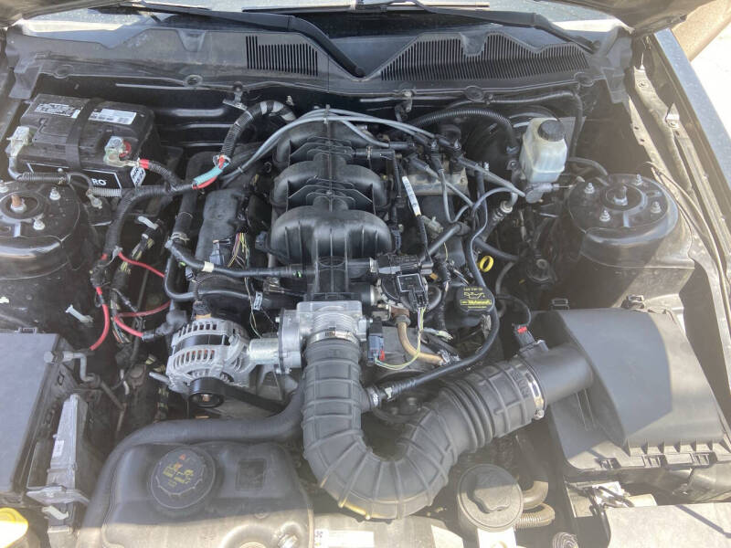 2010 Ford Mustang V6