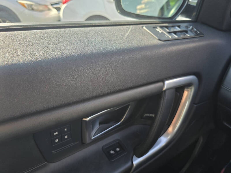 2018 Land Rover Discovery Sport HSE Luxury