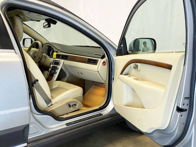 2010 Volvo XC70 3.2