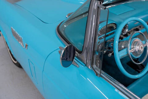 1956 Ford Thunderbird