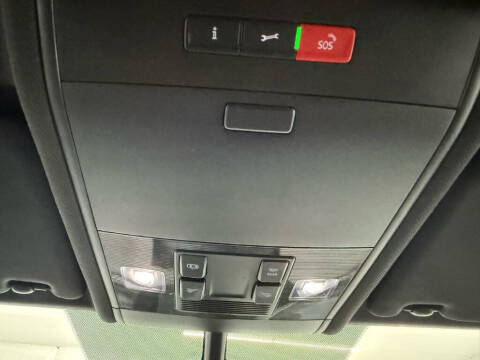 2020 Volkswagen Atlas Cross Sport SE 4Motion