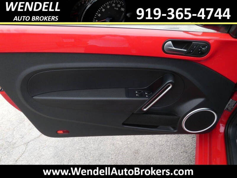 2013 Volkswagen Beetle Convertible