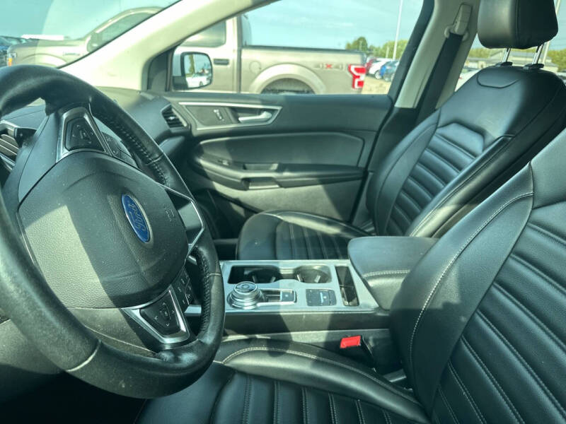 2021 Ford Edge SEL