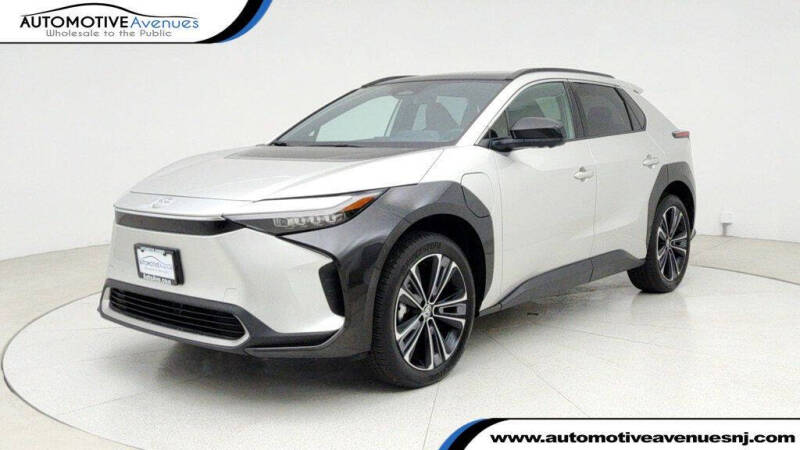 2024 Toyota bZ4X Limited