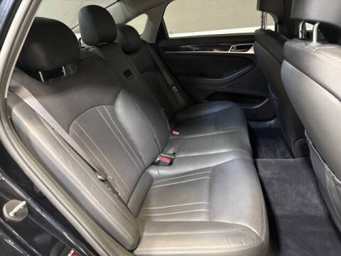 2020 Genesis G80