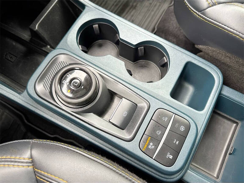 2023 Ford Maverick Lariat