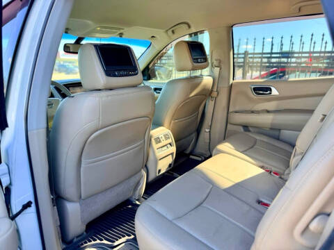 2014 Nissan Pathfinder S