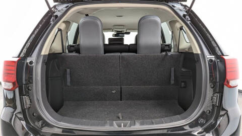 2020 Mitsubishi Outlander SE