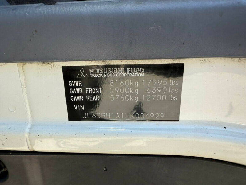 2017 Mitsubishi Fuso FE180
