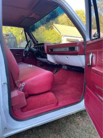 1983 Chevrolet Silverado 1500 SS Classic