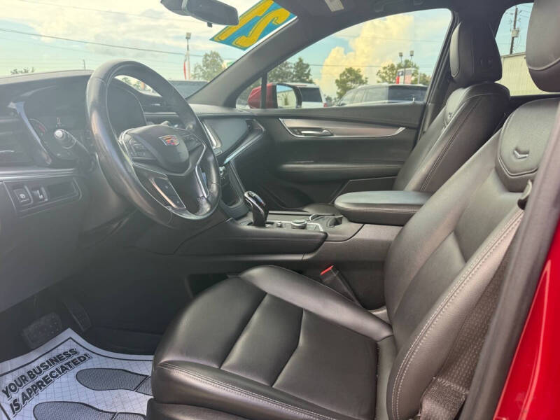 2021 Cadillac XT5 Luxury