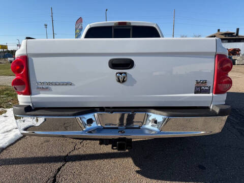 2005 Dodge Dakota SLT