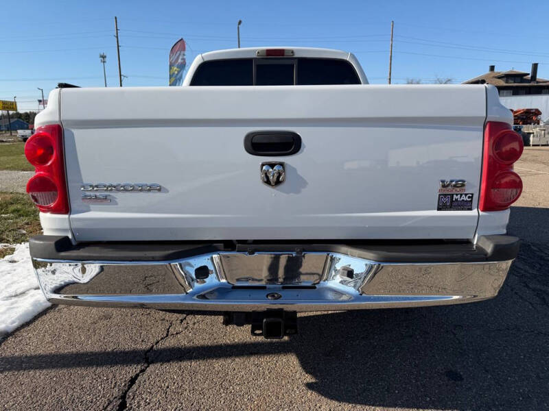 2005 Dodge Dakota SLT