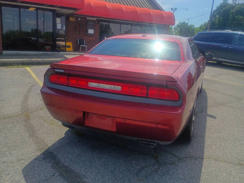 2014 Dodge Challenger SXT 100th Anniversary