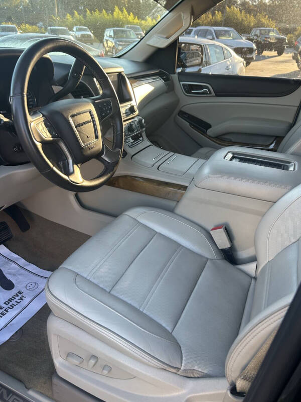 2017 GMC Yukon XL Denali