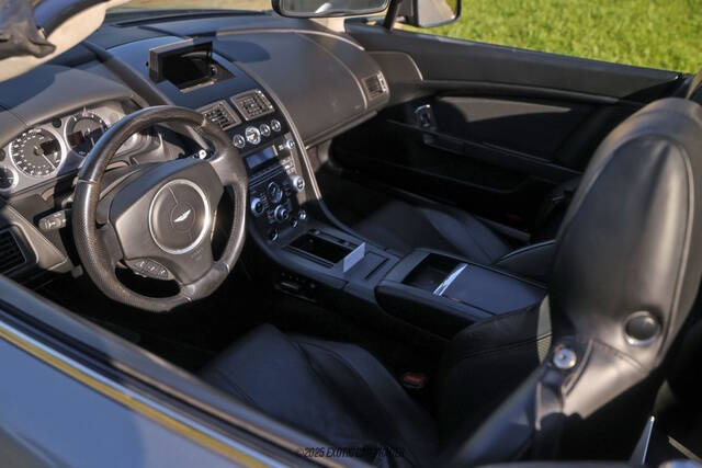 2012 Aston Martin V8 Vantage Roadster