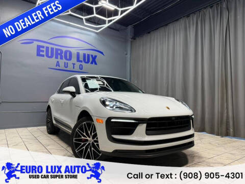 2022 Porsche Macan S