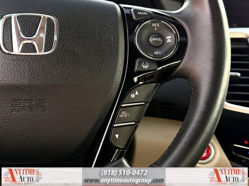 2017 Honda Accord EX-L w/Navi w/Honda Sensing