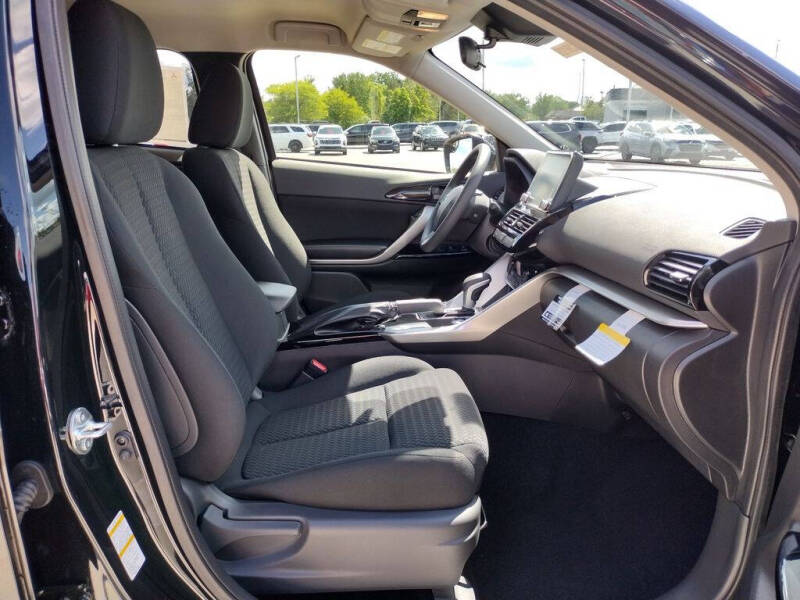 2026 Mitsubishi Eclipse Cross LE