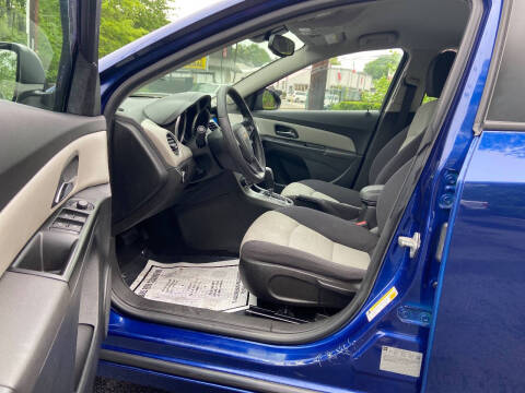 2013 Chevrolet Cruze LS Auto