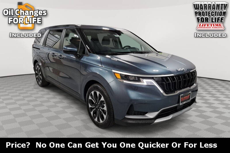 2024 Kia Carnival EX