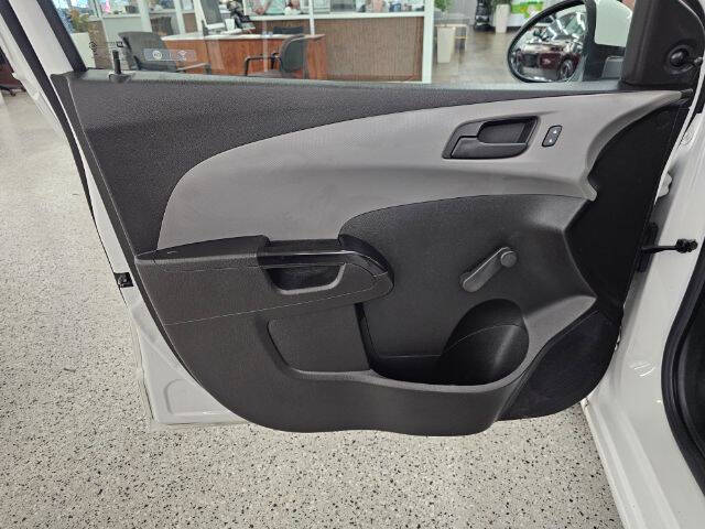 2019 Chevrolet Sonic LT Auto Fleet