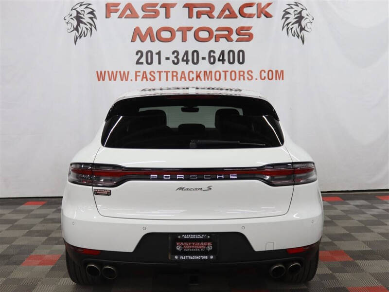 2020 Porsche Macan S