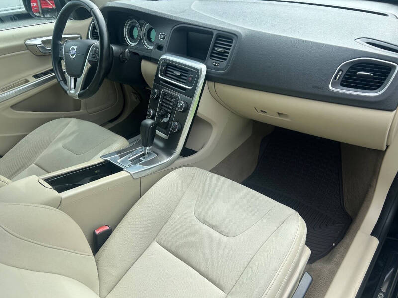 2012 Volvo S60 T5