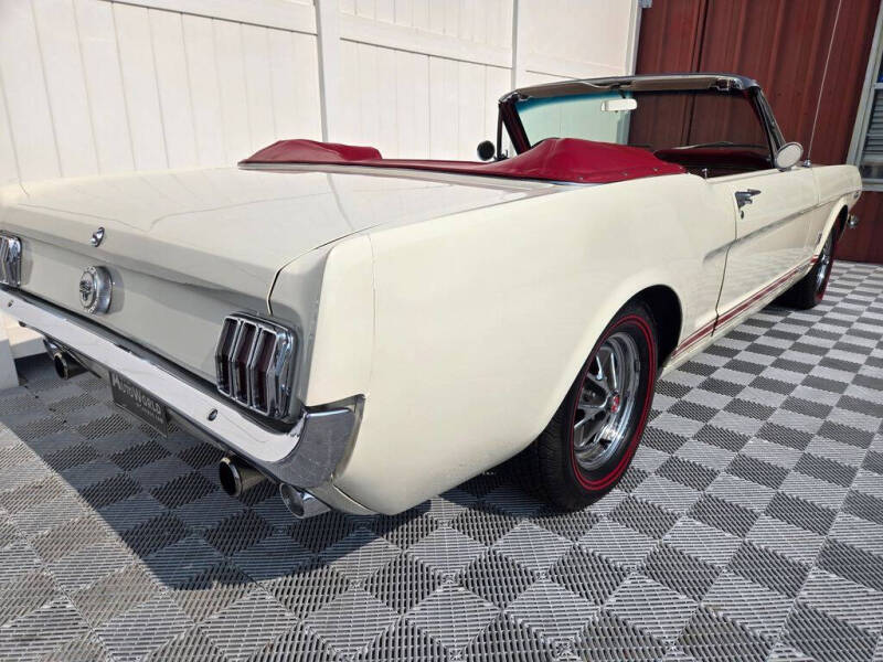 1965 Ford Mustang