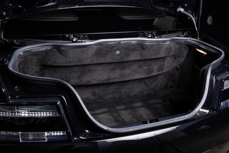 2017 Aston Martin V12 Vantage S Roadster