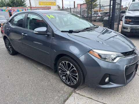 2014 Toyota Corolla S