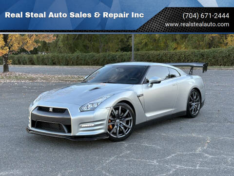 2013 Nissan GT-R Premium